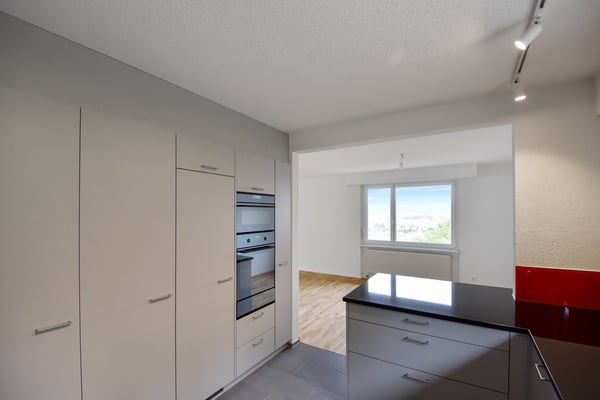 Saniertes 2.5-Zimmer-EFH an ruhiger und zentrumsnaher Lage für Wohnen/Arbeiten unter einem Dach 4