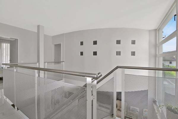 Attraktive 5.5-Zimmer-Maisonettewohnung mit Garten, Hobbyraum und 3 Tiefgaragenplätzen 19