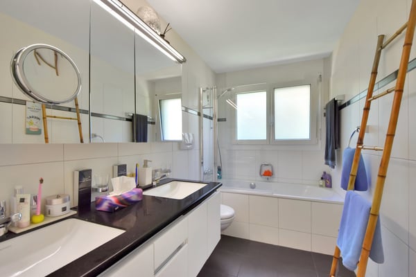 Ruhig gelegenes 6.5-Zimmer-Einfamilienhaus mit herrlicher Weitsicht 15