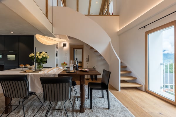 Atemberaubende Maisonette Wohnung mit Rundumblick 2