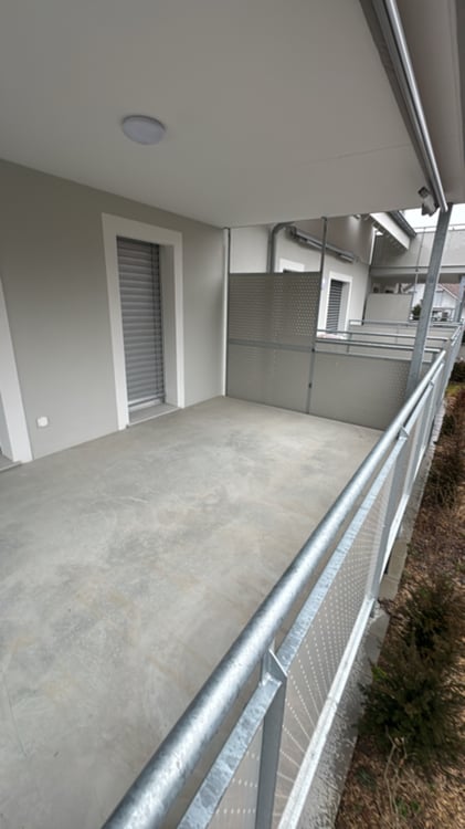 Charmante 3.5-Zimmer-Wohnung mit Balkon in Zollbrück 8