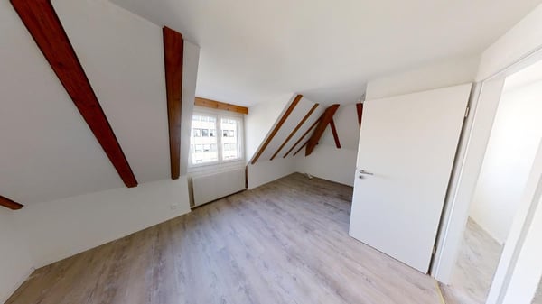 Sanierte Altbau-Dachgeschoss-Duplex Wohnung am Boulevard: 500m nach Konstanz, 700m zum Bahnhof 2