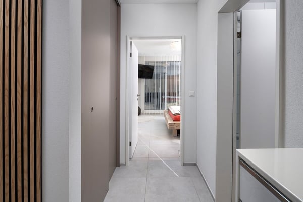 Moderne 1-Zimmer-Wohnung im urbanen Leuen-Ensemble im steuergünstigen Uitikon Waldegg 8