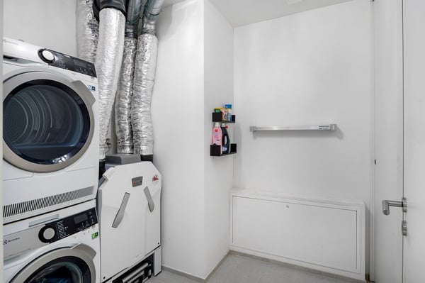 Moderne 1-Zimmer-Wohnung im urbanen Leuen-Ensemble im steuergünstigen Uitikon Waldegg 12