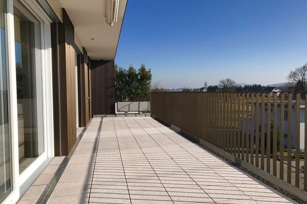 Moderne, Licht durchflutete und ruhige 1.5-Zimmer-Attikawohnung mit grosser Terrasse 10