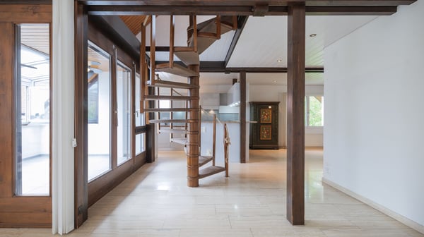 Charmante 1.5-Zimmer-Duplex-Attikawohnung in Oensingen 1