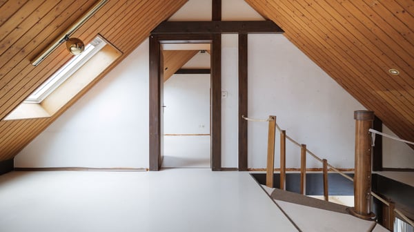 Charmante 1.5-Zimmer-Duplex-Attikawohnung in Oensingen 6