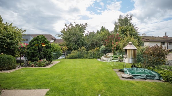 Grosszügige 2.5-Zimmer-Doppelhaushälfte in Zuzwil 8