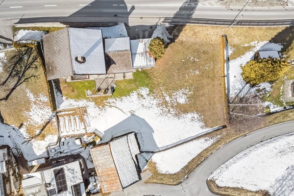 714 m² Bauland mit Mehrfamilienhaus-Projekt in Sumvitg 2