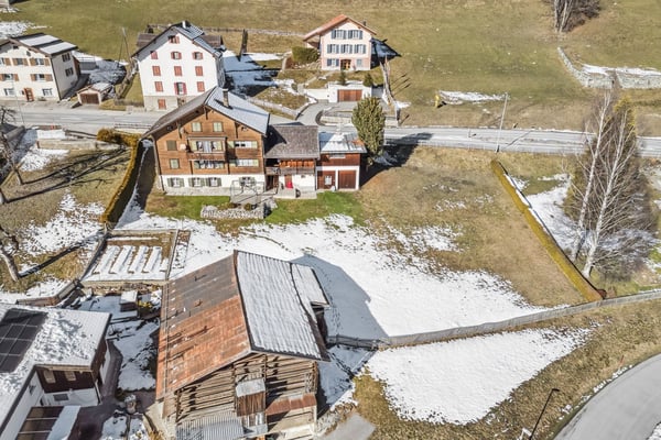 714 m² Bauland mit Mehrfamilienhaus-Projekt in Sumvitg 8