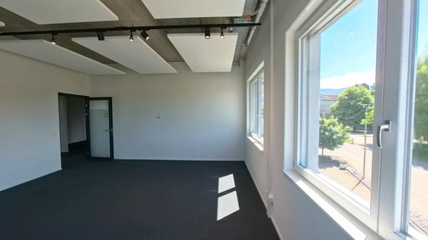 im 4.OG. sind noch 12 m² in attraktiver Lage mit Weitblick verfügbar. 3