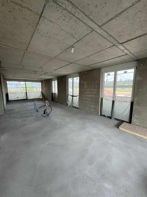 Einzigartige 3.5-Zimmer Wohnung mit 70m2 Terrasse und Wintergarten 3