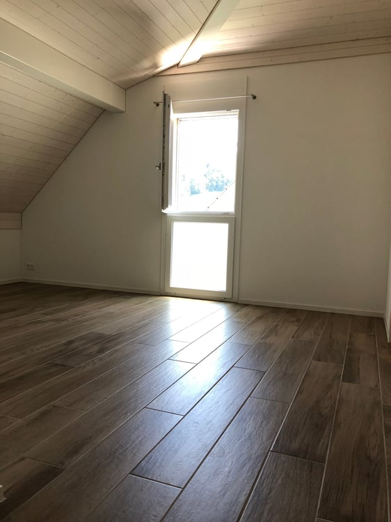 Moderne 3.5-Zimmer-Dachwohnung mit grosser Terrasse in Leibstadt 5