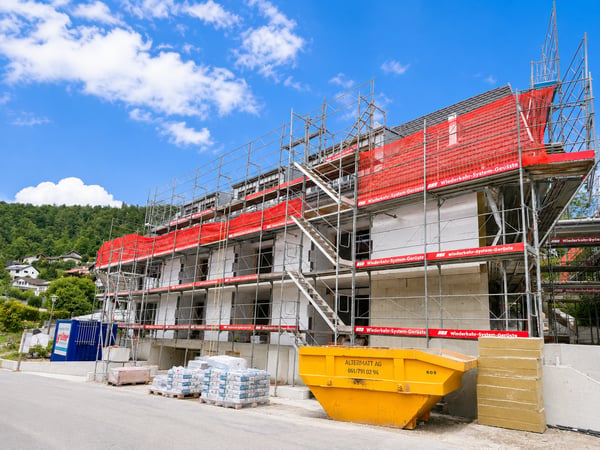 Erstvermietung 2 MFH Kirchweg 83 in Zullwil – Modern wohnen im Grünen 3