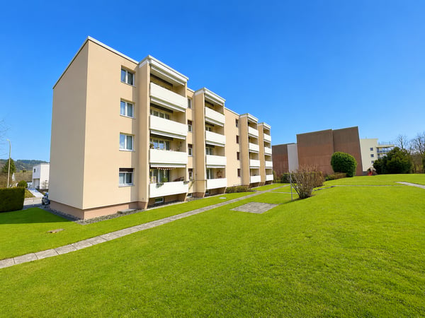 Helle 3-Zimmer-Wohnung mit Balkon und schöner Aussicht in Zofingen 16