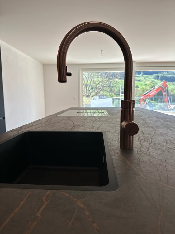 Wohnen der Extraklasse – exklusive 4.5-Zimmer-Terrassenwohnung am Buechenberg 5