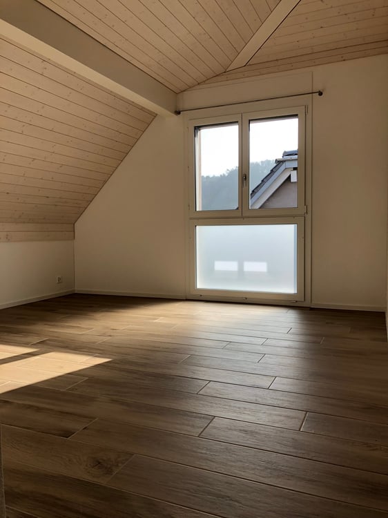 Moderne 3.5-Zimmer-Dachwohnung in Leibstadt – sofort verfügbar! 4