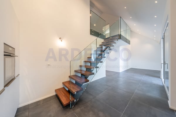 Eleganz, Komfort und super Zustand vereint! 3