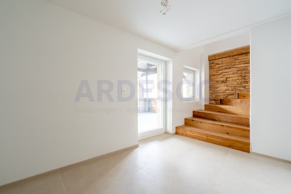 Dachwohnung mit Charme! 6