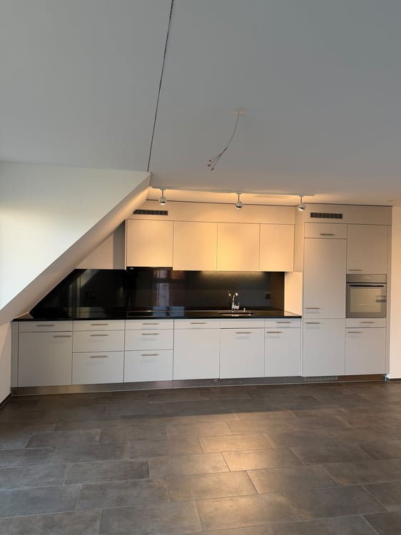 Moderne 3.5-Zimmer-Wohnung in Unterengstringen – sofort verfügbar 3