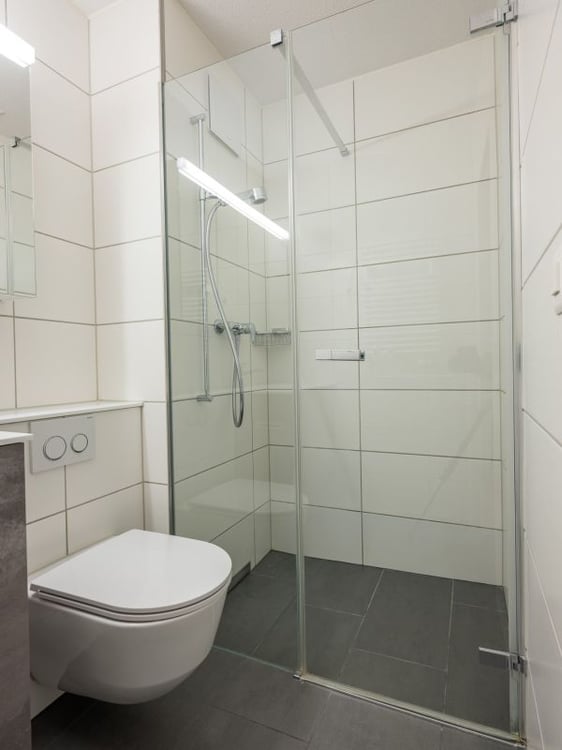 Grosszügige, sanierte 1.5 Zi.-Wohnung  Kopie 11