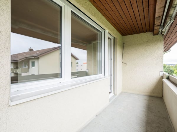 Grosszügige, sanierte 1.5 Zi.-Wohnung  Kopie 8