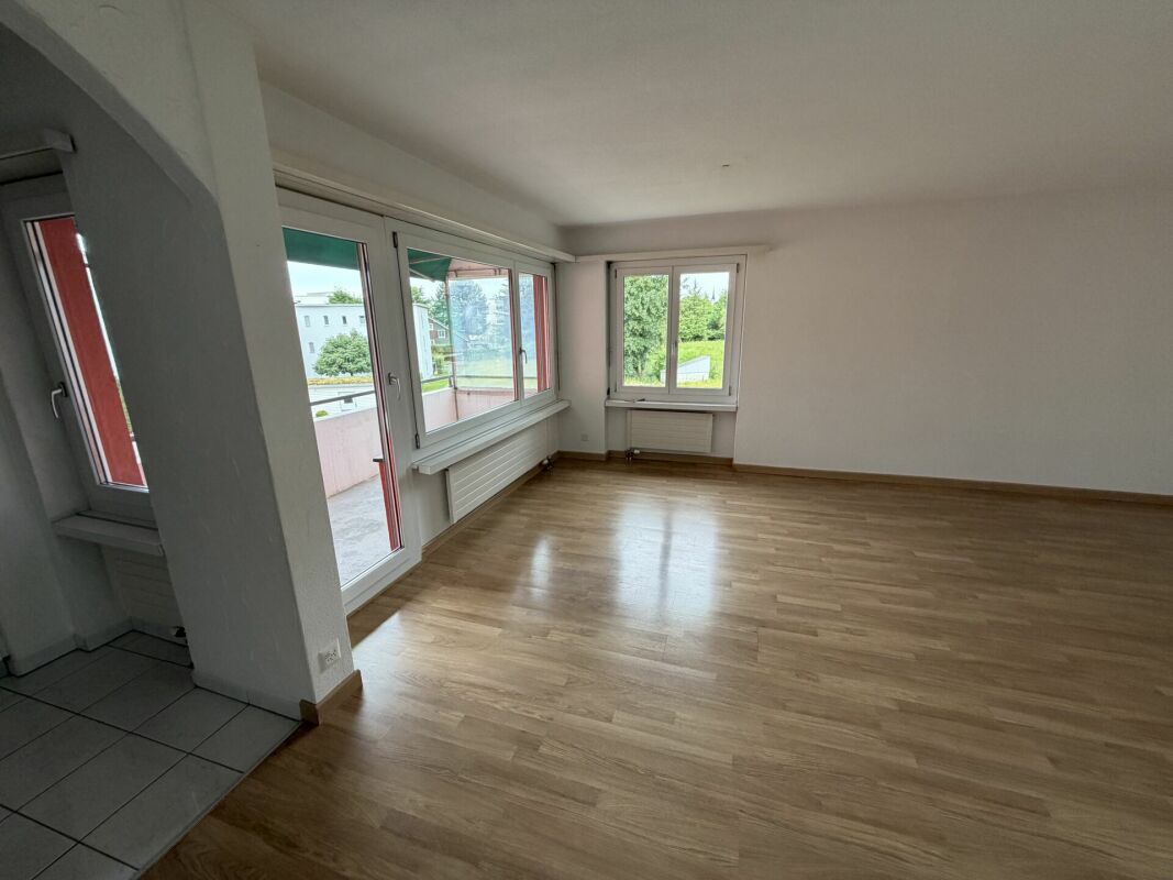 Spacious 4.5 room apartment in the 