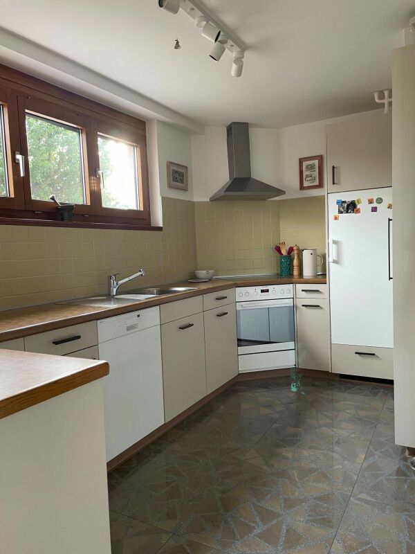 Saniertes 6.5 Doppel-Einfamilienhaus, Bronschhofen, Gemeinde Wil SG