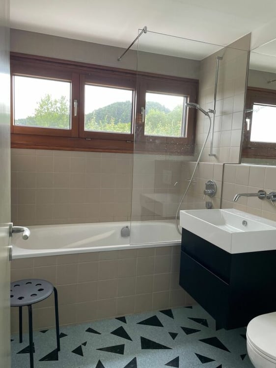 Saniertes 6.5 Doppel-Einfamilienhaus, Bronschhofen, Gemeinde Wil SG 11