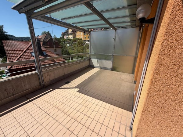 Dachgeschosswohnung, Garage, Kellerabteil 14