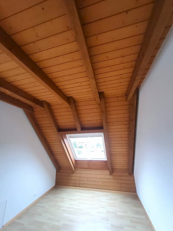 Charmante Dachwohnung mit Galerie 6