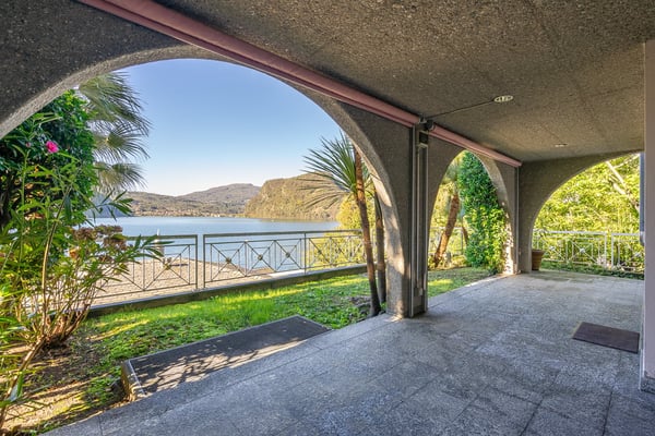 Elegante 1.5 locali con vista mozzafiato e accesso diretto al lago 2