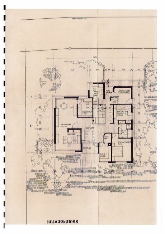 Villa mit Seesicht und mit separatem Bauland an sehr guter Lage. 12