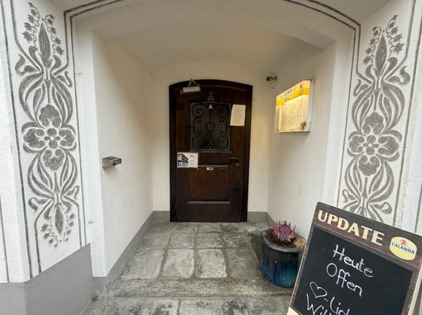 Schönes Gasthaus mit Wohnung und Gäste Wellness Zimmer zu verkaufen 2