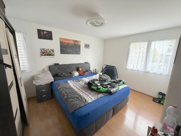 1 ½ Zimmer mit Balkon im 1. OG und 2 Tiefgaragenplätzen 8