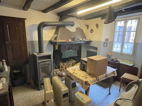 Eck Haus mit Baubewilligung für 2 Wohnungen - Casa d'angolo con concessione edilizia per 2 appartamenti 4