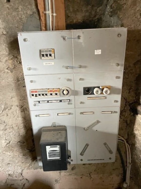 Eck Haus mit Baubewilligung für 2 Wohnungen - Casa d'angolo con concessione edilizia per 2 appartamenti 9