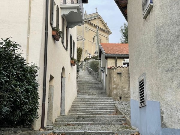 Eck Haus mit Baubewilligung für 2 Wohnungen - Casa d'angolo con concessione edilizia per 2 appartamenti 15