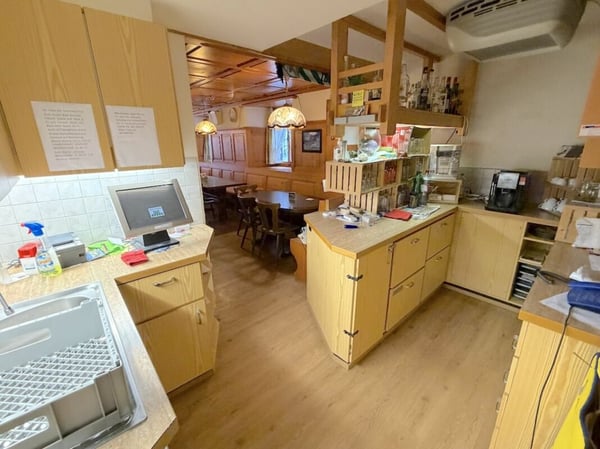 Schönes Gasthaus mit Wohnung und Gäste Wellness Zimmer zu verkaufen 9