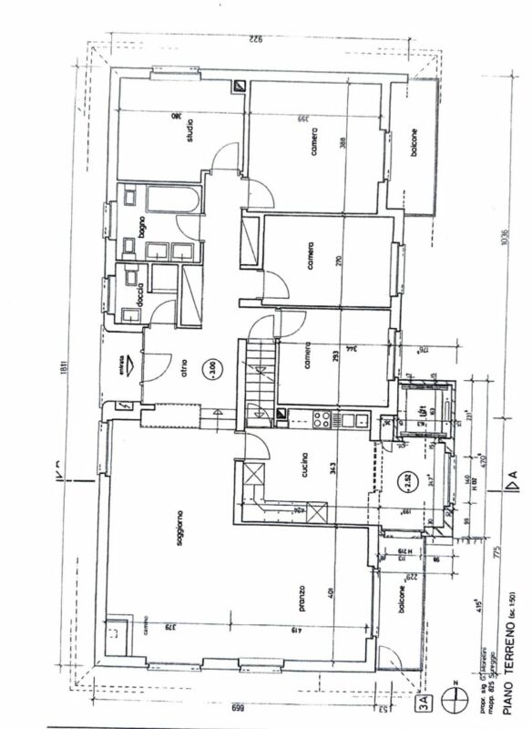 Grosses und privates EFH mit Lift und Grottino zu verkaufen   Vendesi interessante casa indipendente con ascensore e grottino.