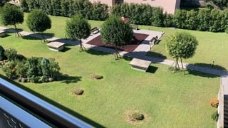 Luminoso appartamento di 2.5 locali con piscina e vista panoramica a Mendrisio 11