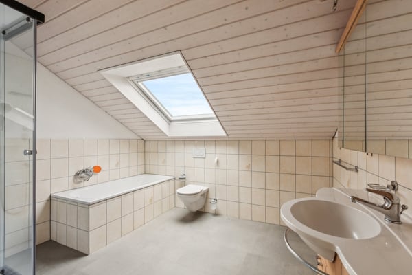 Vermietete Wohn- und Geschäftsliegenschaft an zentraler Lage 6