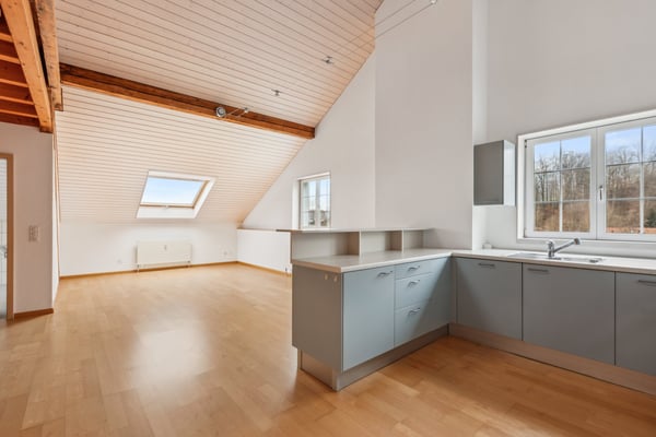 Vermietete Wohn- und Geschäftsliegenschaft an zentraler Lage 4