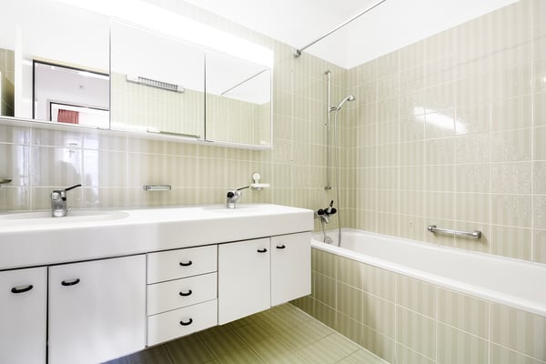 Un attico da reinventare: spazio, luce e potenziale nel cuore di Gi... 8