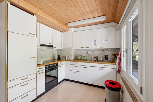 Vermietete Praxis mit Einliegerwohnung 4