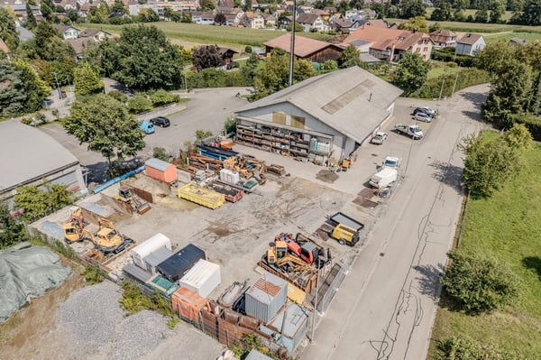 Rendite oder Eigennutzung: Gewerbehalle mit modernen Büros 1