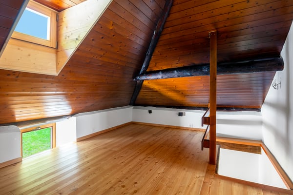 Autentica casa ticinese con finiture di pregio 8