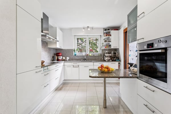 Confortable et lumineux appartement en rez-de-chaussée 3