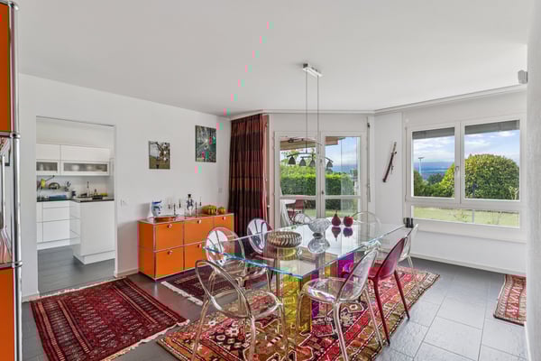 Appartement au rez-de-chaussée avec vue imprenable sur les préalpes 2