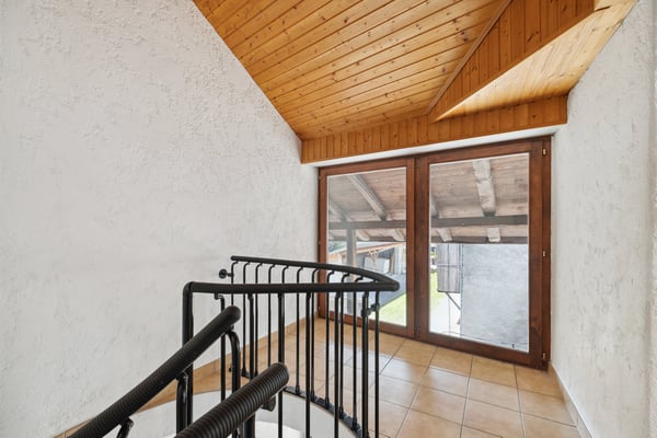 Villa mitoyenne avec appartement indépendant 6